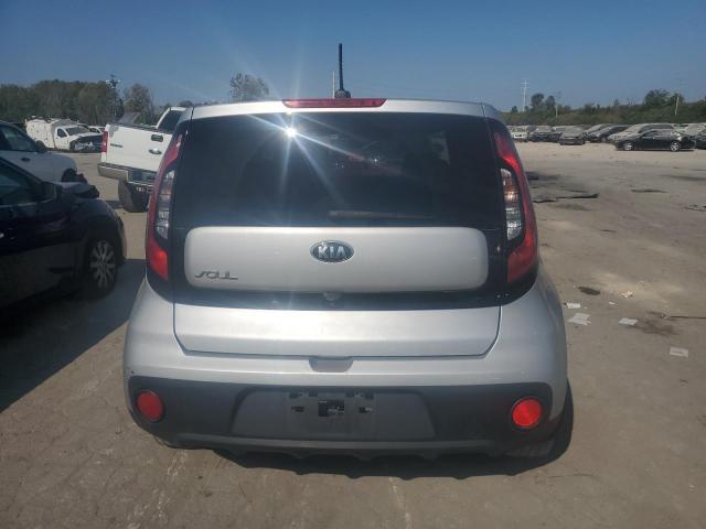  KIA SOUL 2018 Srebrny