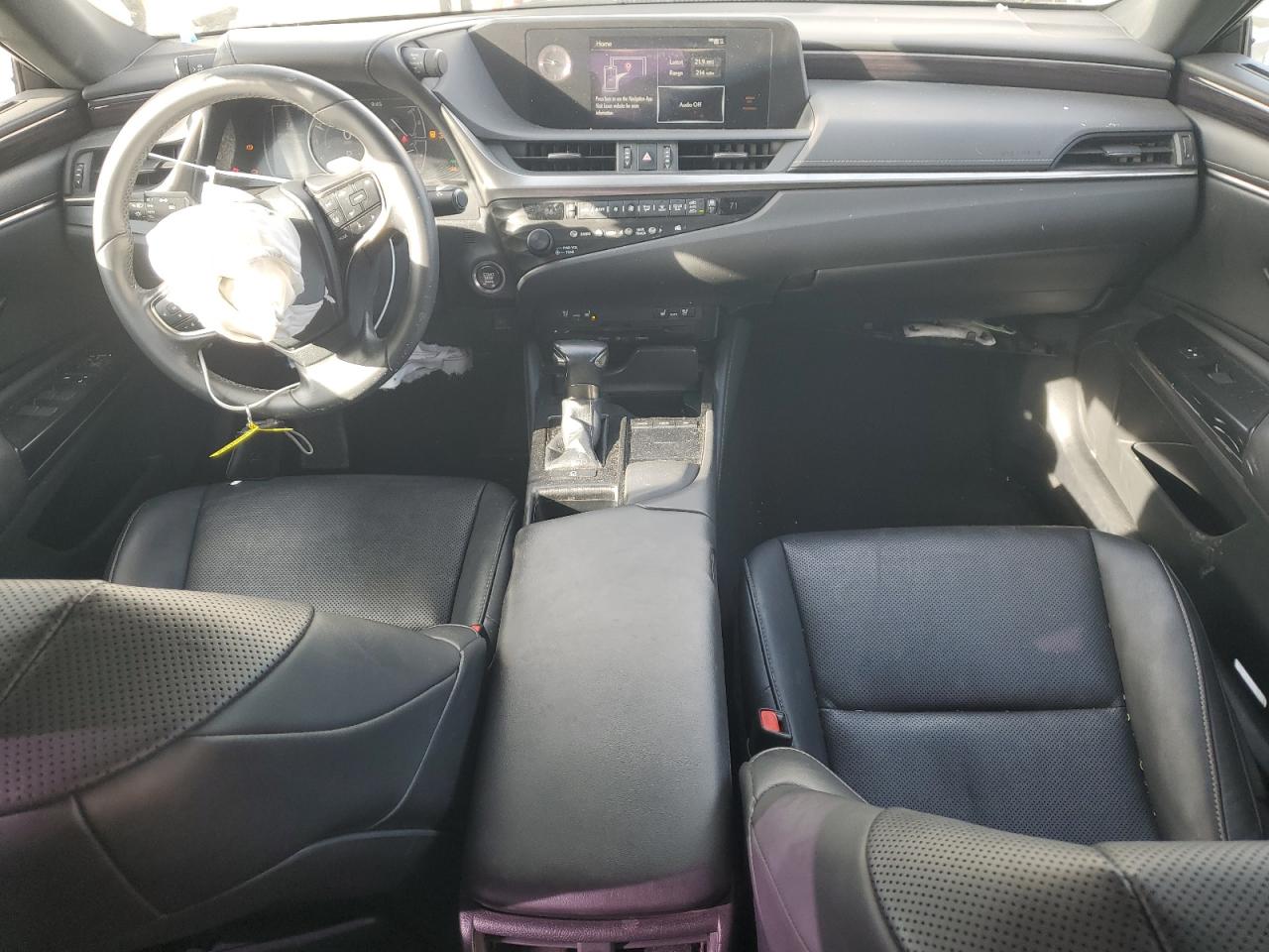 2020 Lexus ES - Image 8