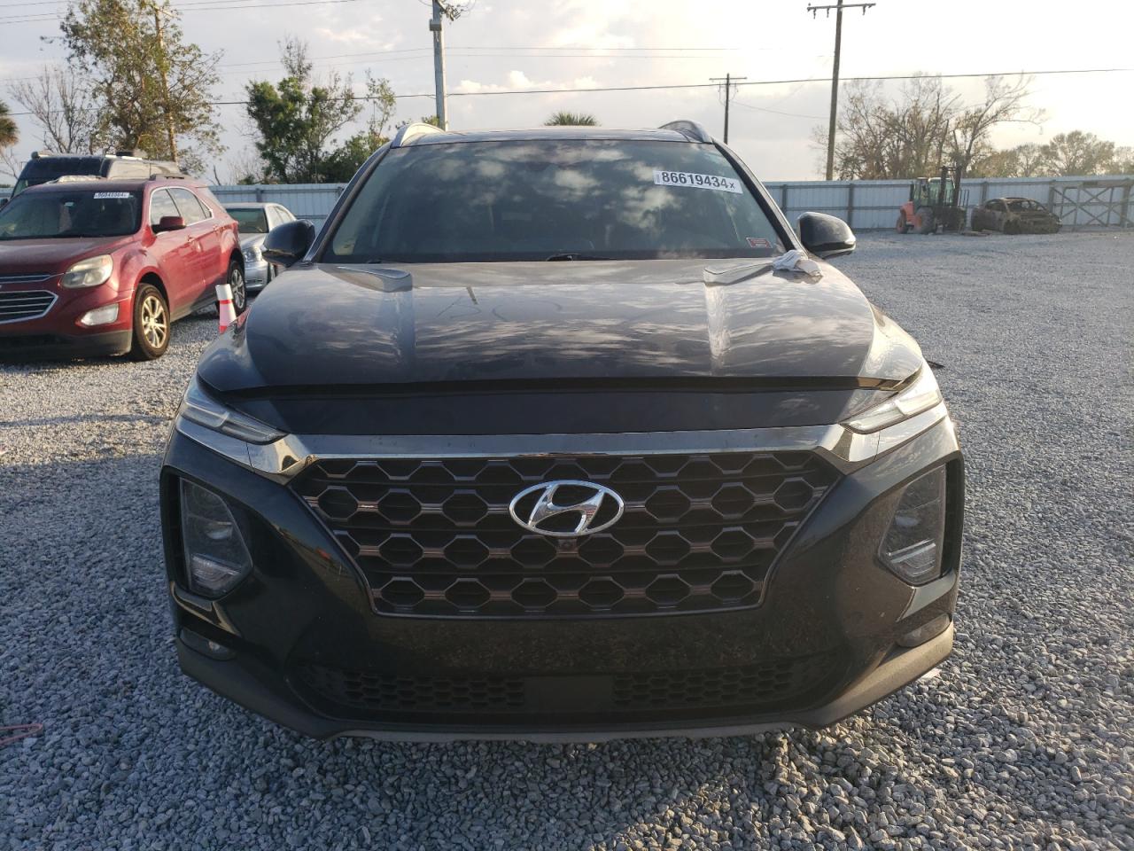 2019 Hyundai Santa Fe - Image 5