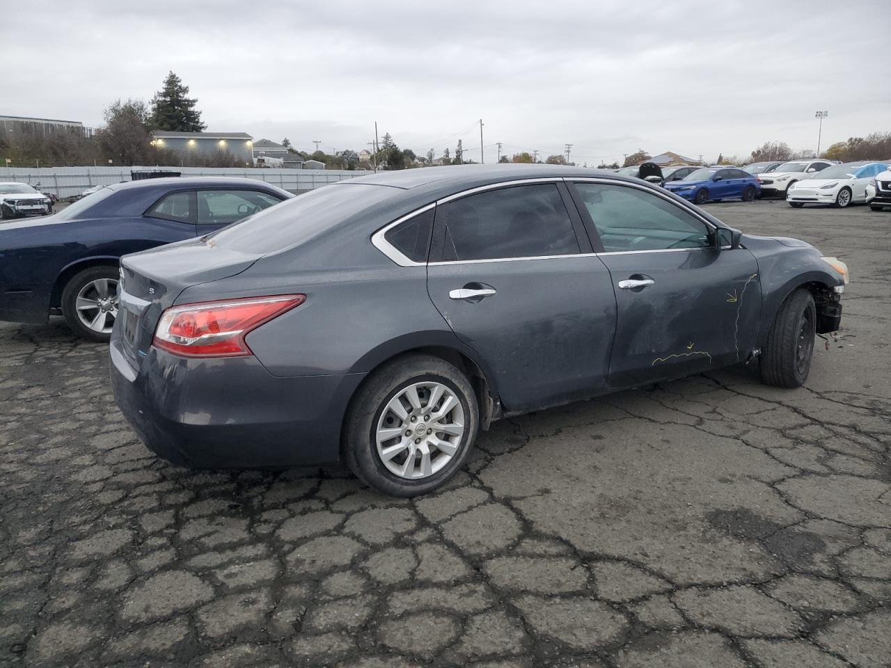 VIN 1N4AL3AP6DC136605 2013 NISSAN ALTIMA no.3