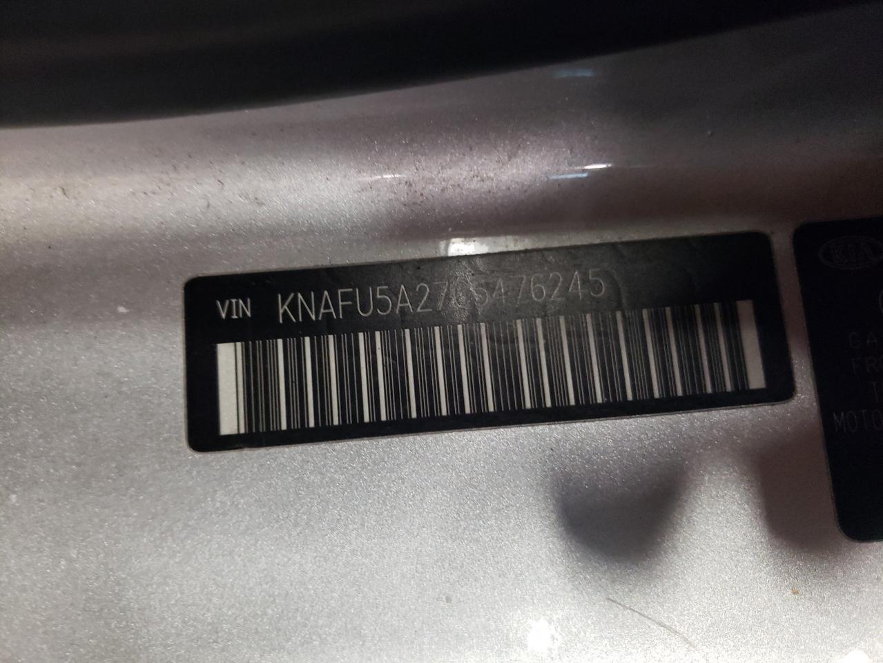 2011 Kia Forte - Image 12