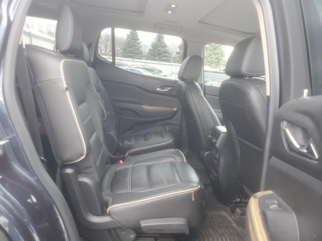 2019 GMC Acadia - Image 11