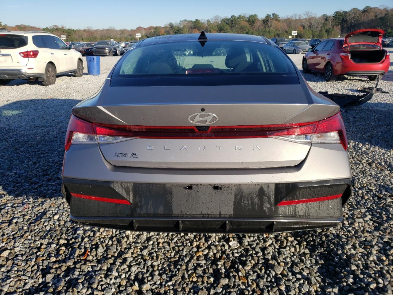 2024 Hyundai Elantra - Image 6