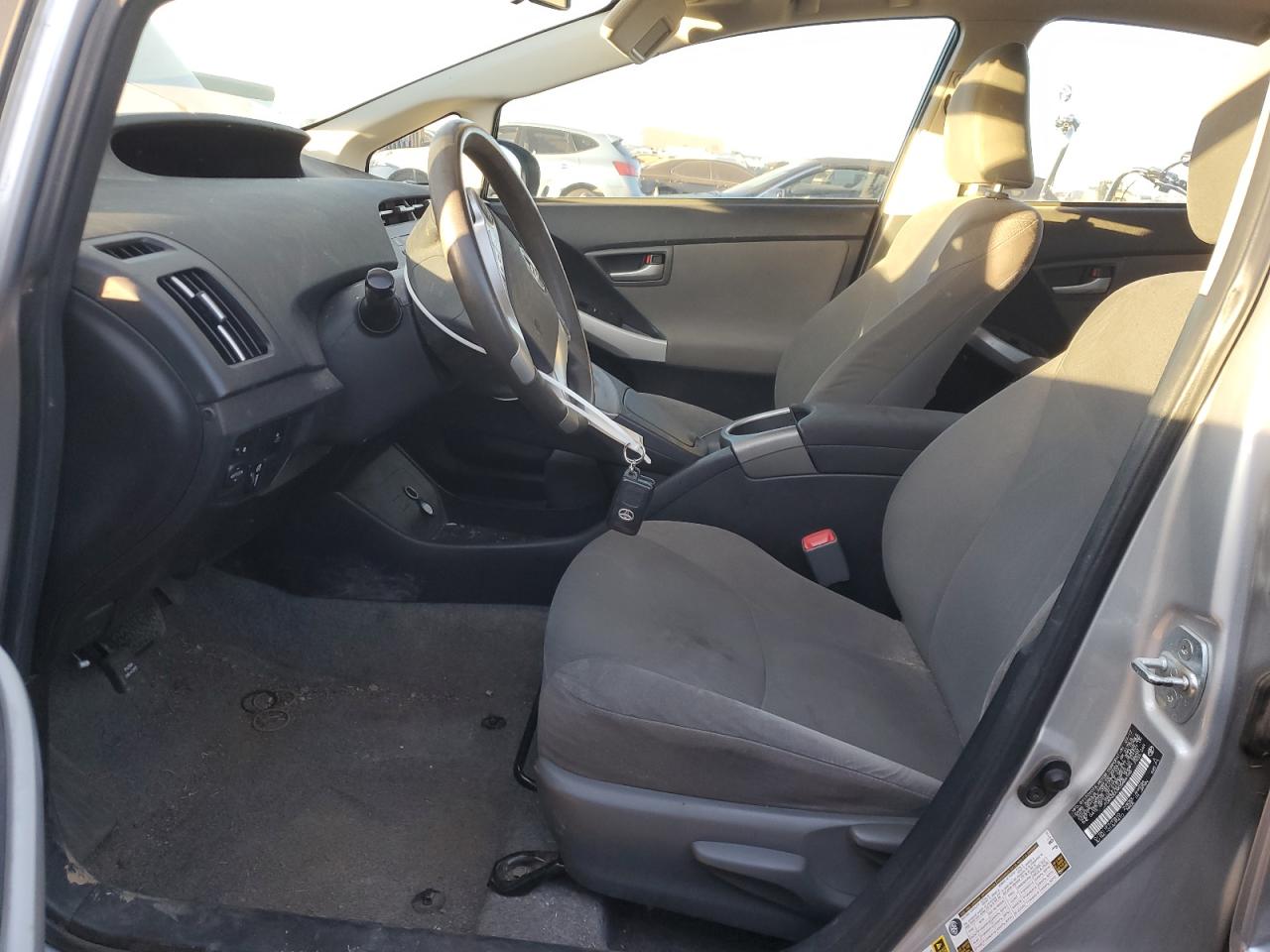 2012 Toyota Prius - Image 7