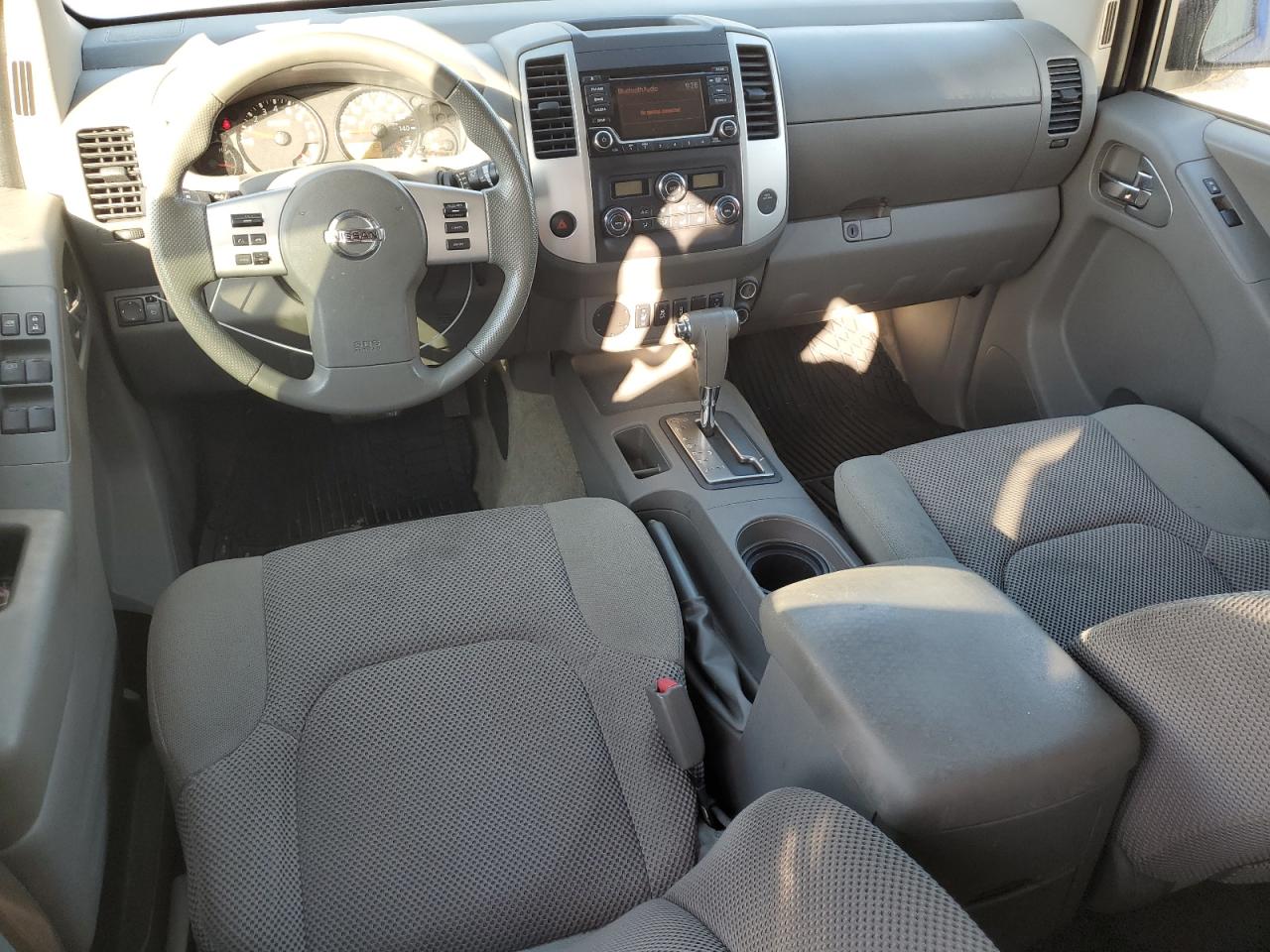 2015 Nissan Navara (Frontier) - Image 8