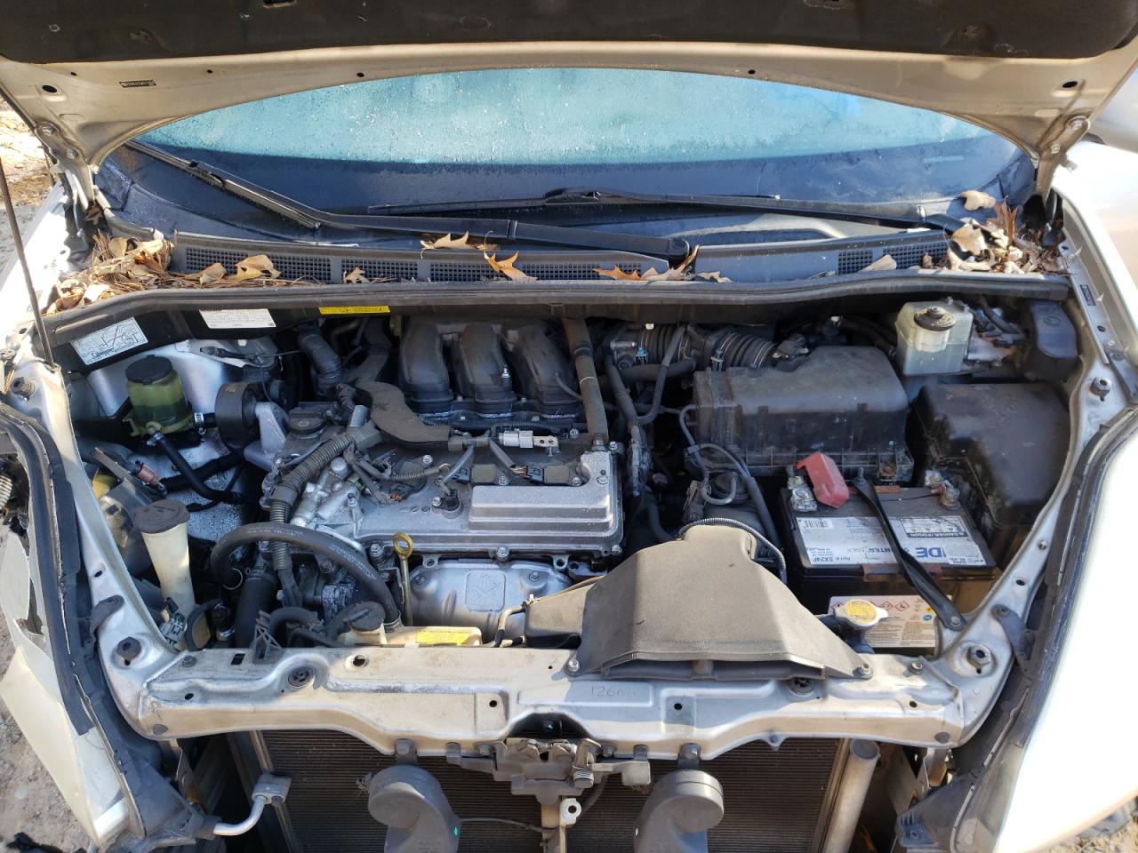 2010 Toyota Sienna - Image 14