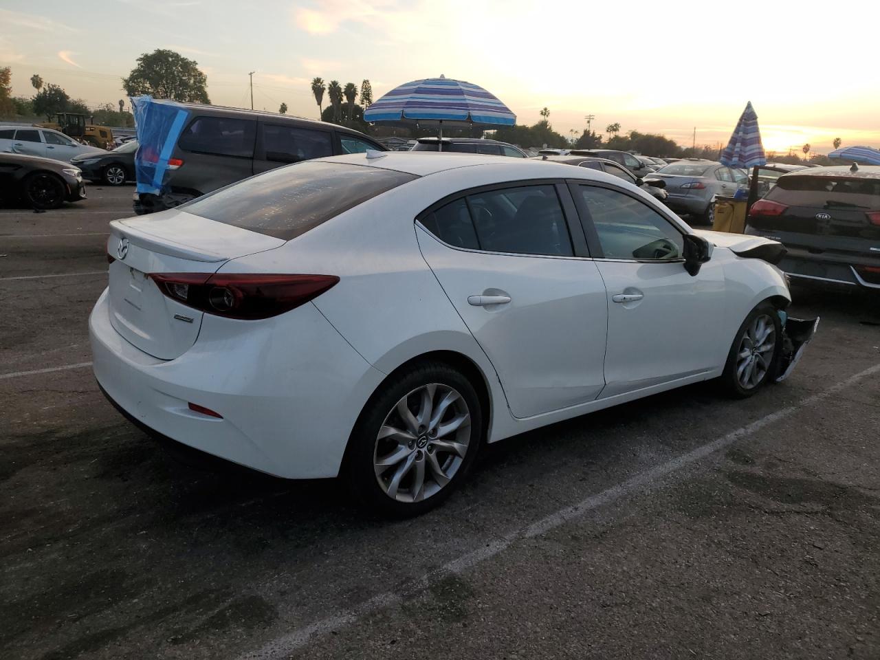 VIN JM1BM1W37E1113384 2014 MAZDA 3 no.3