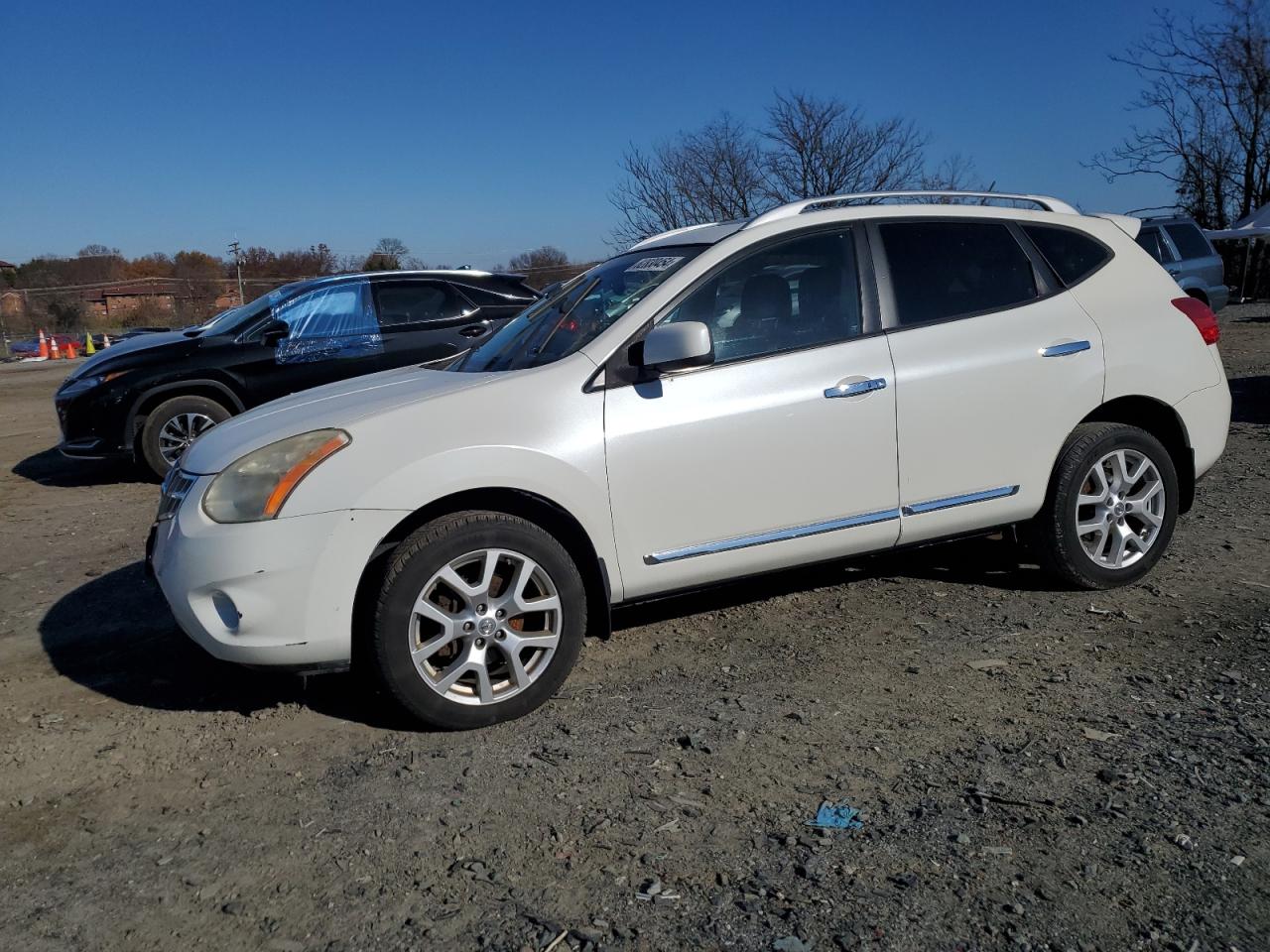 2011 Nissan Rogue - Image 1