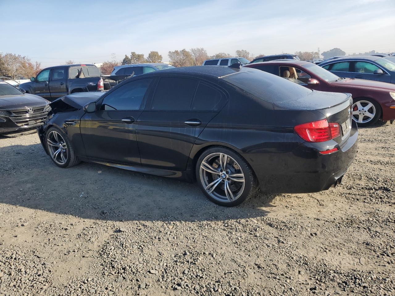 VIN WBSFV9C58DD096250 2013 BMW M5 no.2