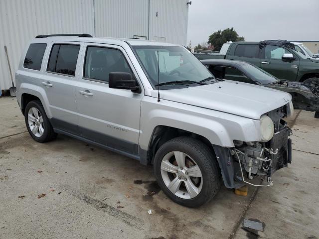  JEEP PATRIOT 2014 Silver