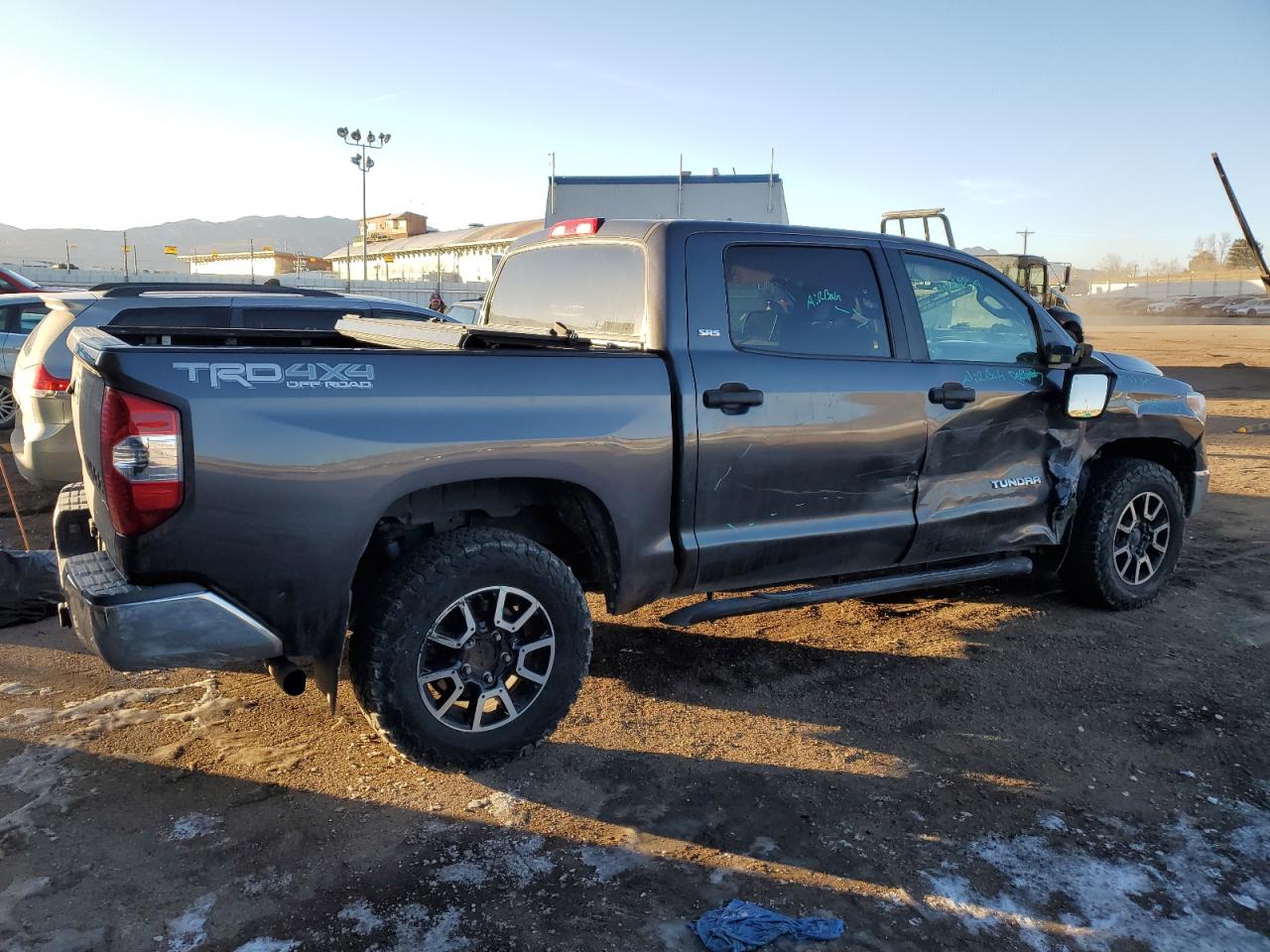 VIN 5TFDW5F14FX426982 2015 TOYOTA TUNDRA no.3