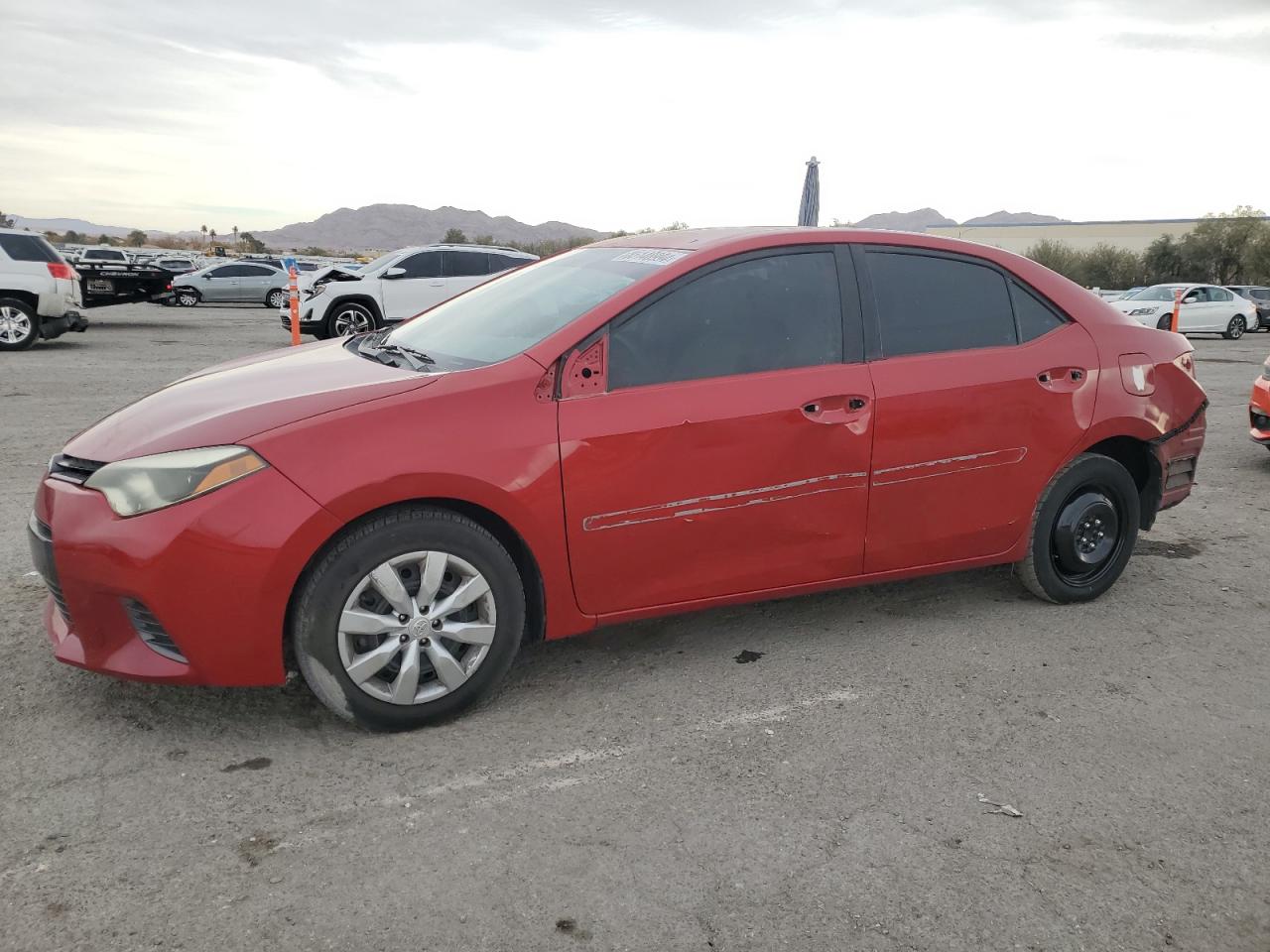 VIN 5YFBURHE4FP234996 2015 TOYOTA COROLLA no.1