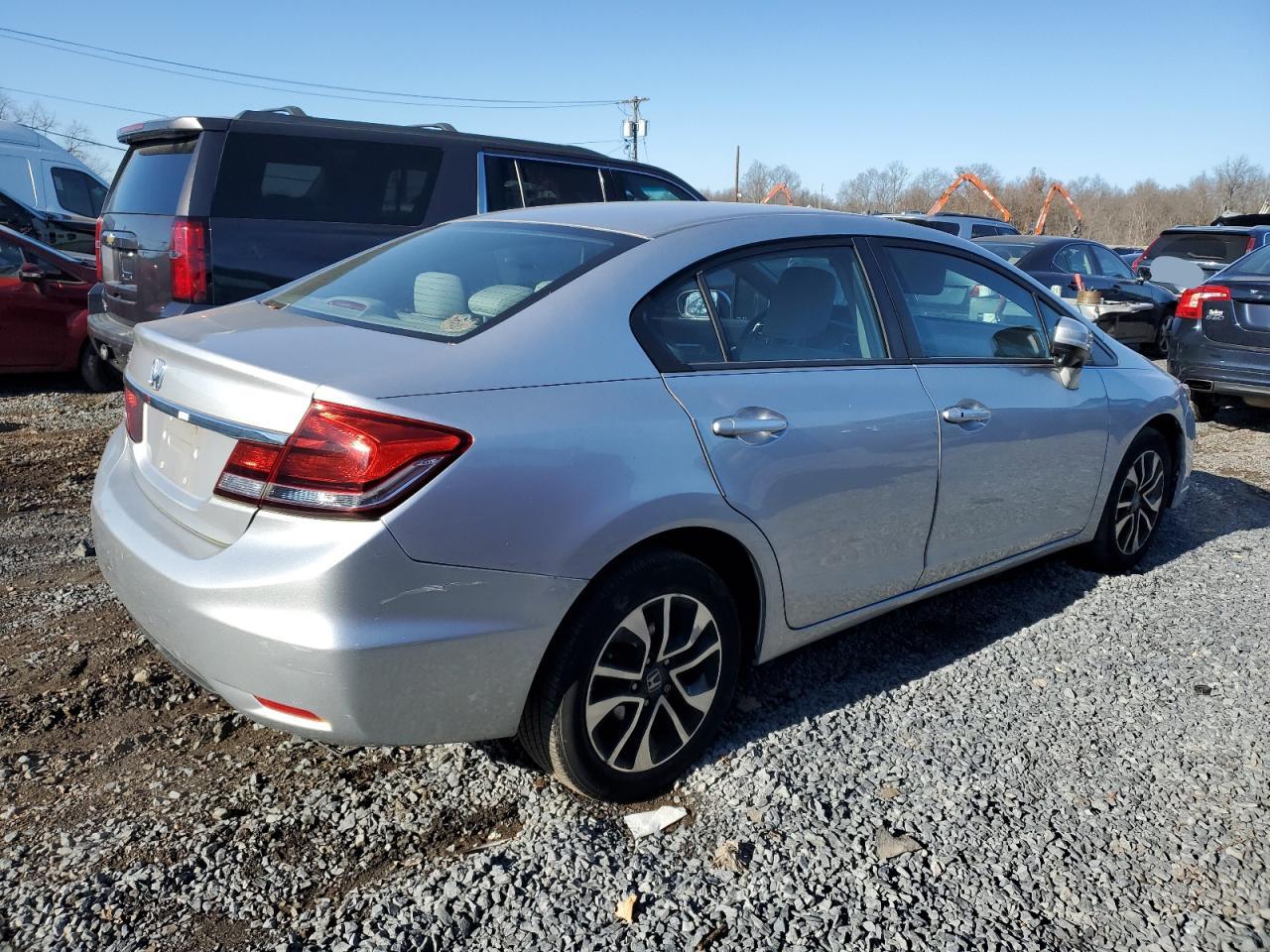 VIN 19XFB2F89EE249389 2014 HONDA CIVIC no.3