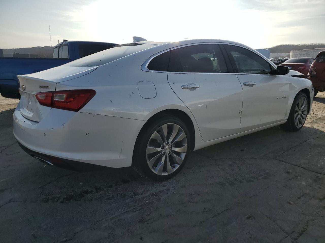 VIN 1G1ZH5SX2GF263159 2016 CHEVROLET MALIBU no.3