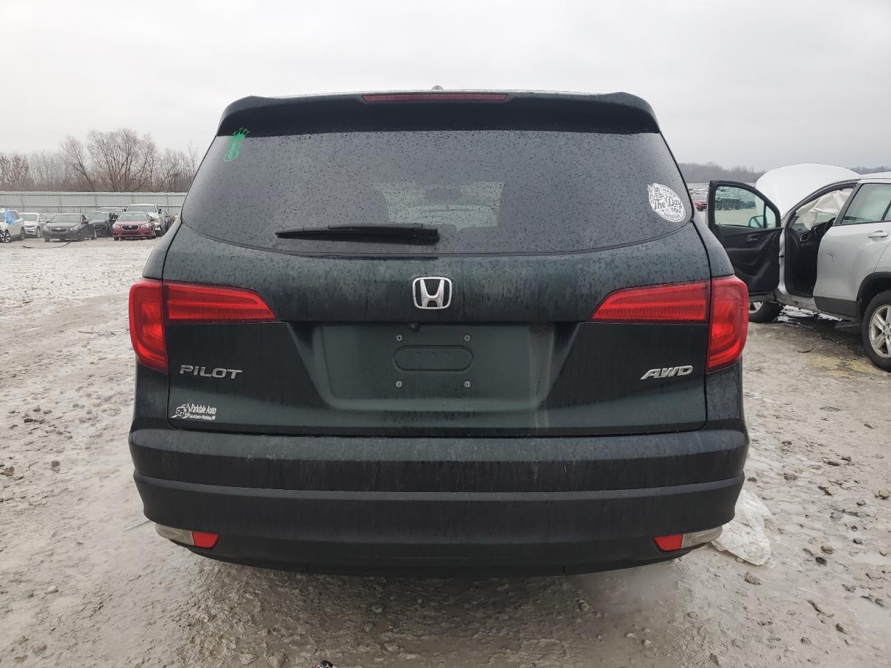 2017 Honda Pilot - Image 6