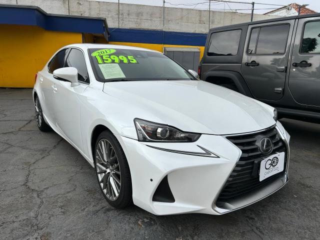 Sedans LEXUS IS 2017 White