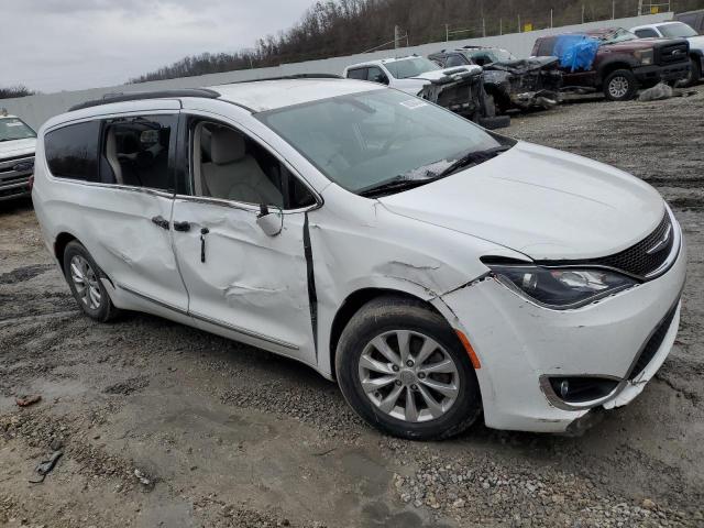 Минивэны CHRYSLER PACIFICA 2017 Белы