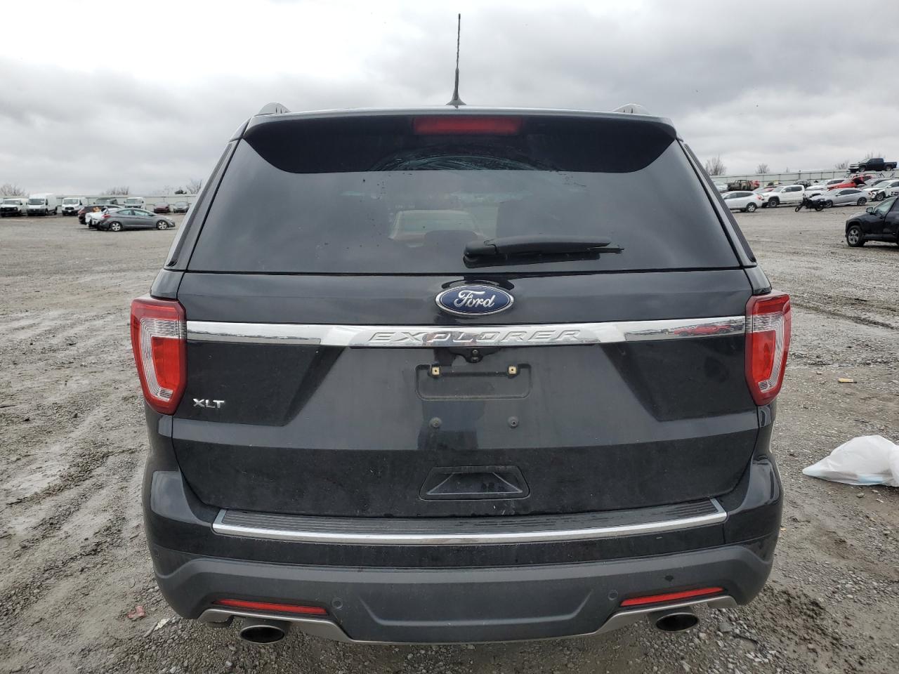 2018 Ford Explorer Xlt VIN: 1FM5K7D86JGB06417 Lot: 85151114