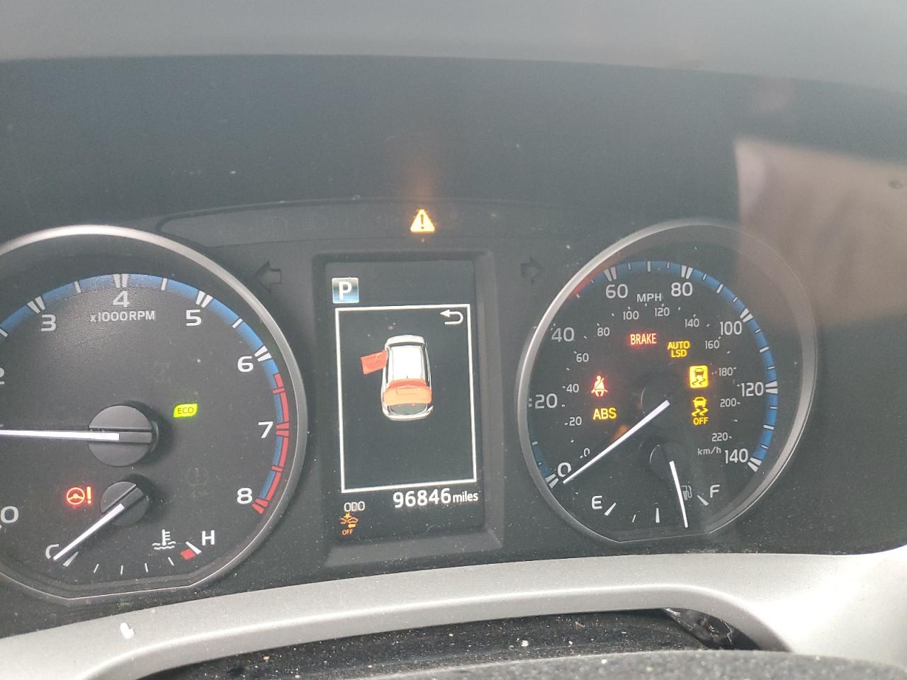 2018 Toyota RAV 4 - Image 9