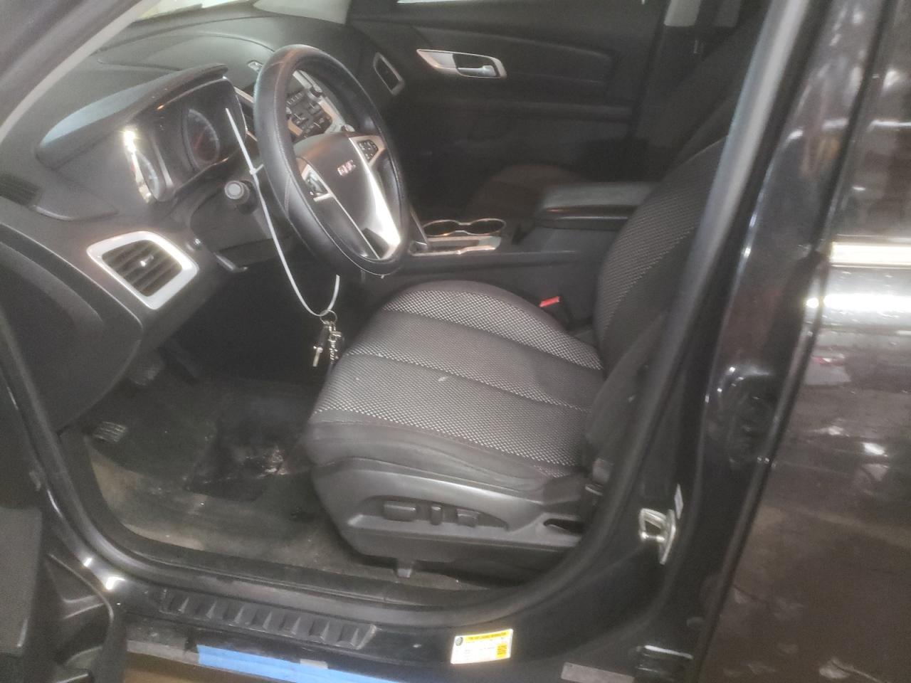 2010 GMC Terrain - Image 7