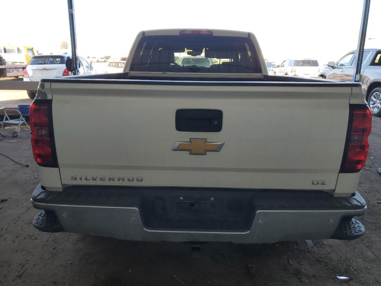 2014 Chevrolet Silverado - Image 6