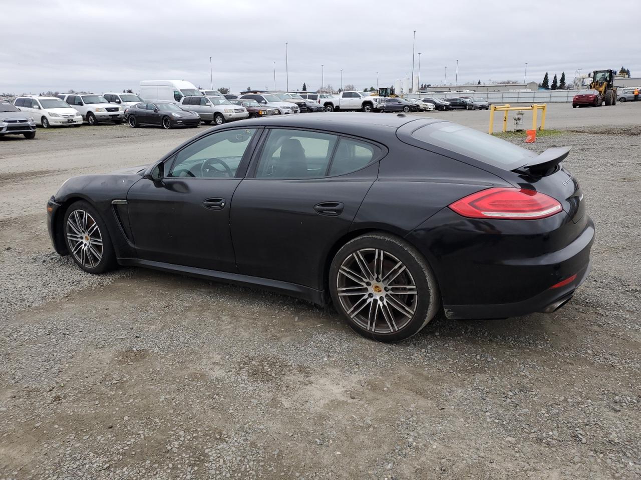 VIN WP0AA2A76GL004054 2016 PORSCHE PANAMERA no.2