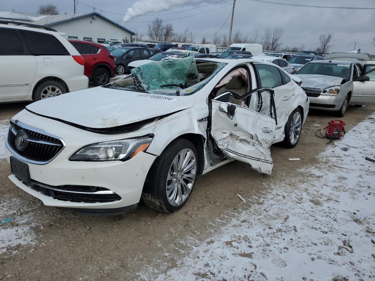 2017 Buick Lacrosse Premium на продаже в Pekin, IL - Rollover