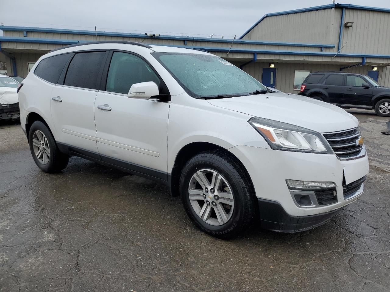 VIN 1GNKRGKD4GJ250795 2016 CHEVROLET TRAVERSE no.4