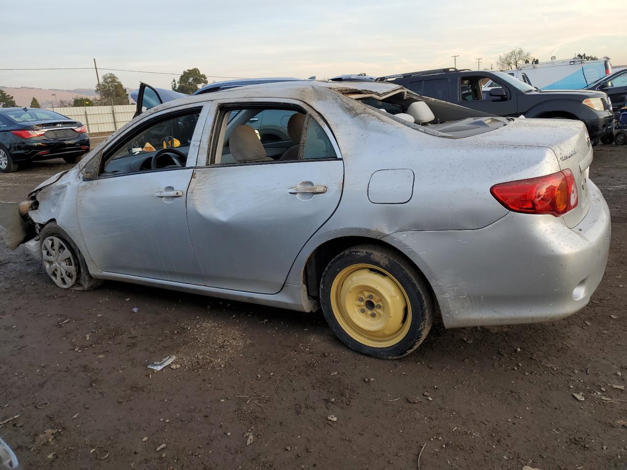 2009 Toyota Corolla - Image 2