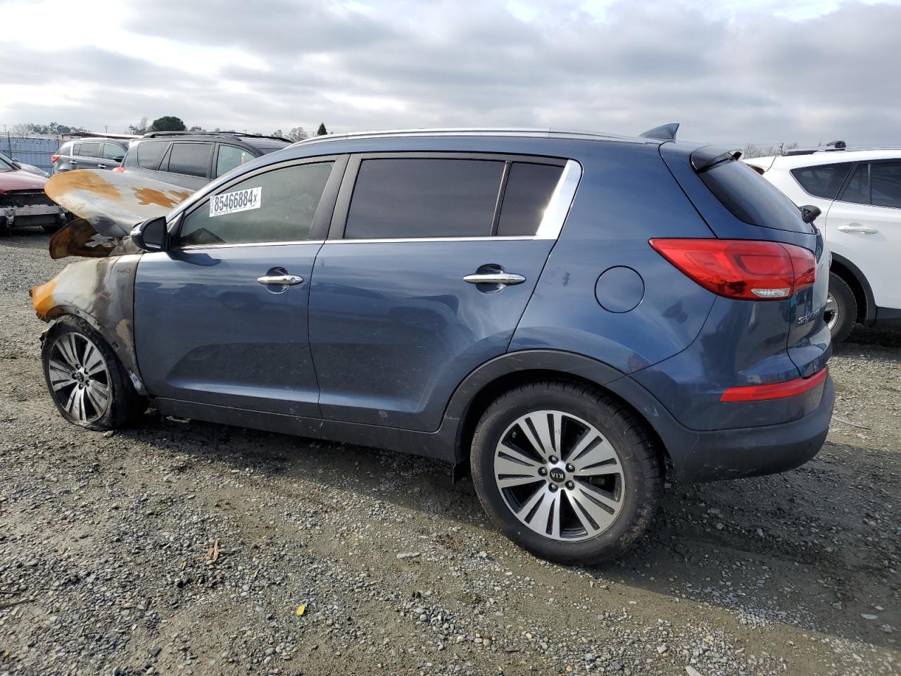 VIN KNDPCCAC3G7841070 2016 KIA SPORTAGE no.2