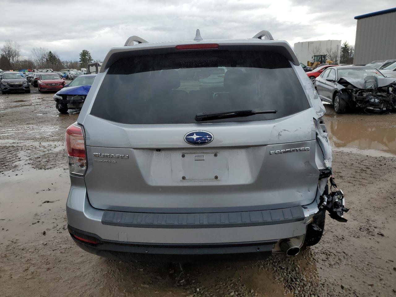 VIN JF2SJARC0JH601891 2018 SUBARU FORESTER no.6