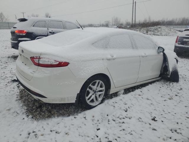 Sedans FORD FUSION 2016 Biały