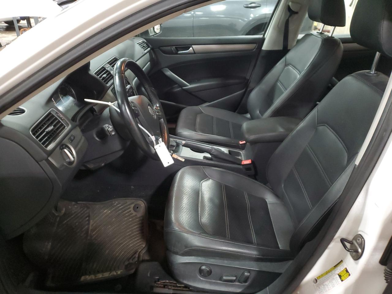 2014 Volkswagen Passat Se VIN: 1VWBT7A39EC063697 Lot: 84391324