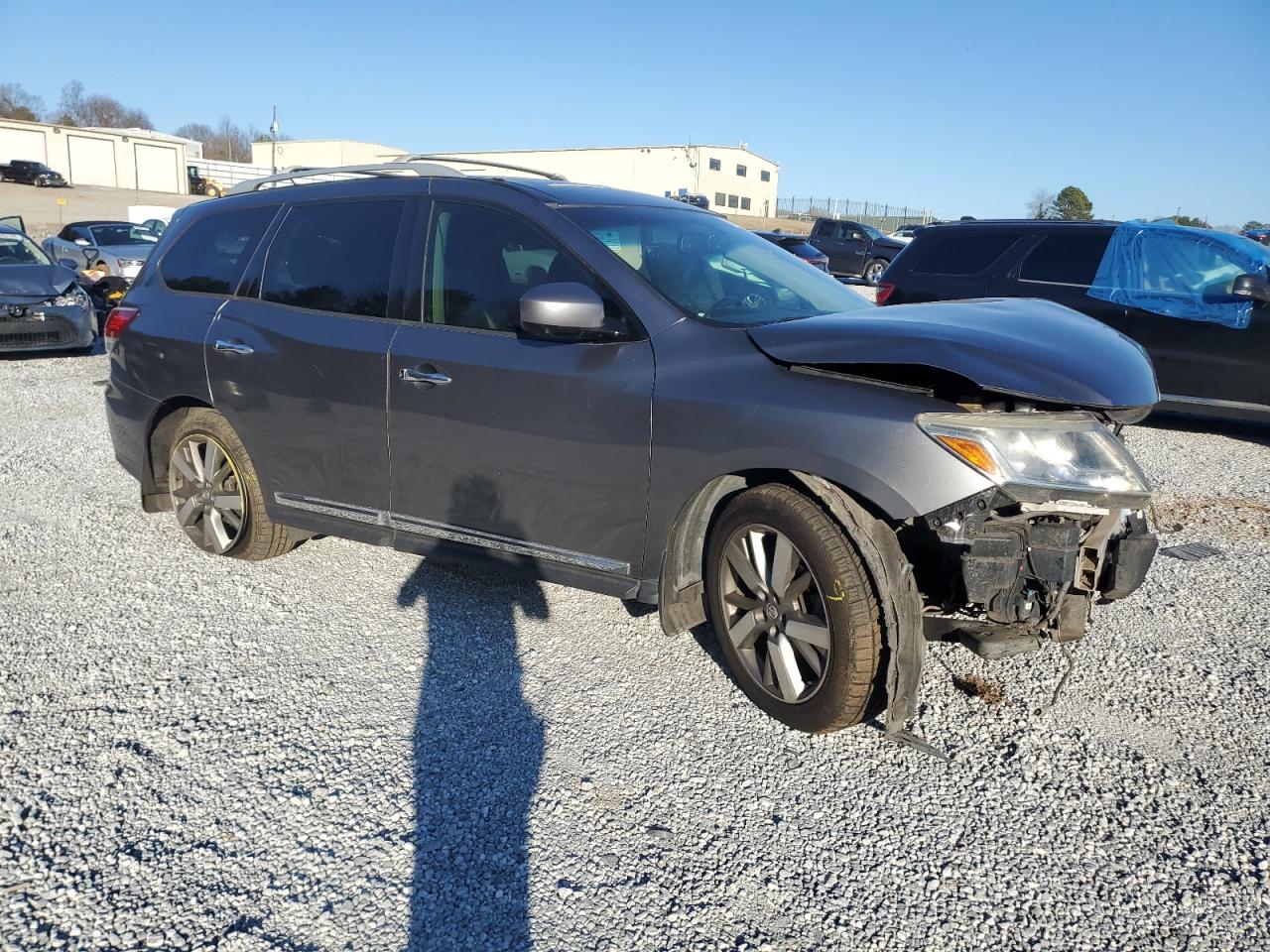 2015 Nissan Pathfinder - Image 4