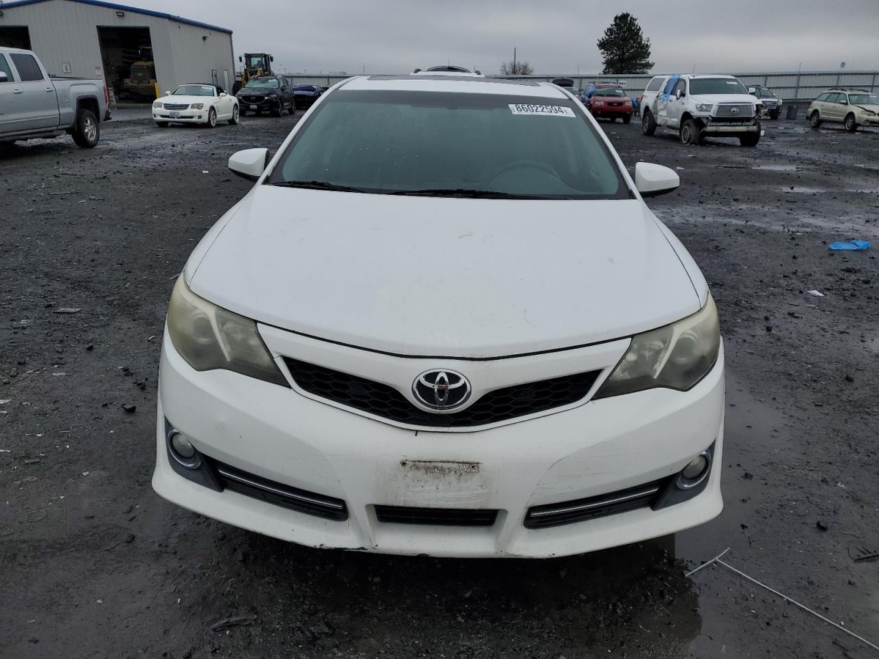 VIN 4T1BK1FK6EU027619 2014 TOYOTA CAMRY no.5