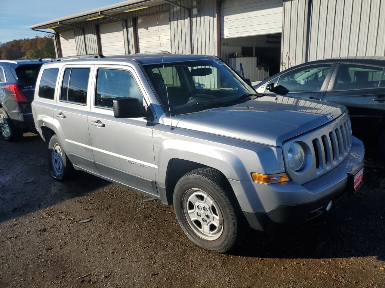 VIN 1C4NJPBA6GD744528 2016 JEEP PATRIOT no.4