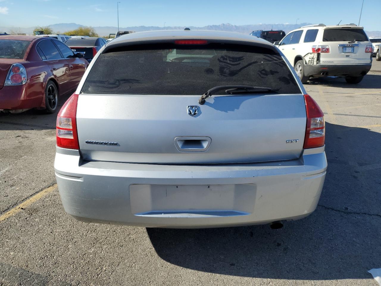2006 Dodge Magnum Sxt VIN: 2D4FV47V76H494448 Lot: 82257374