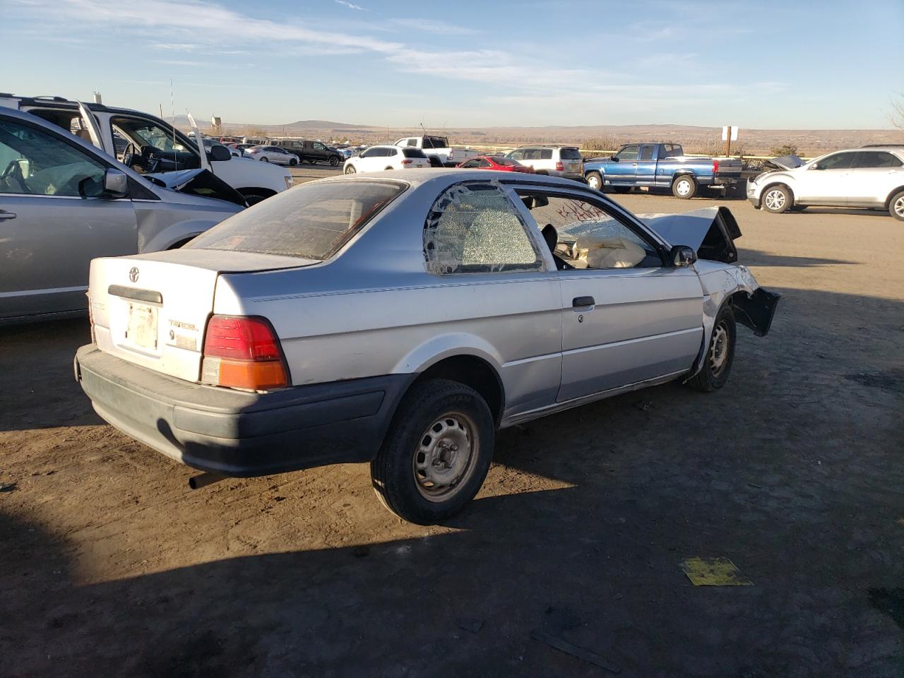 1996 Toyota Tercel - Image 3