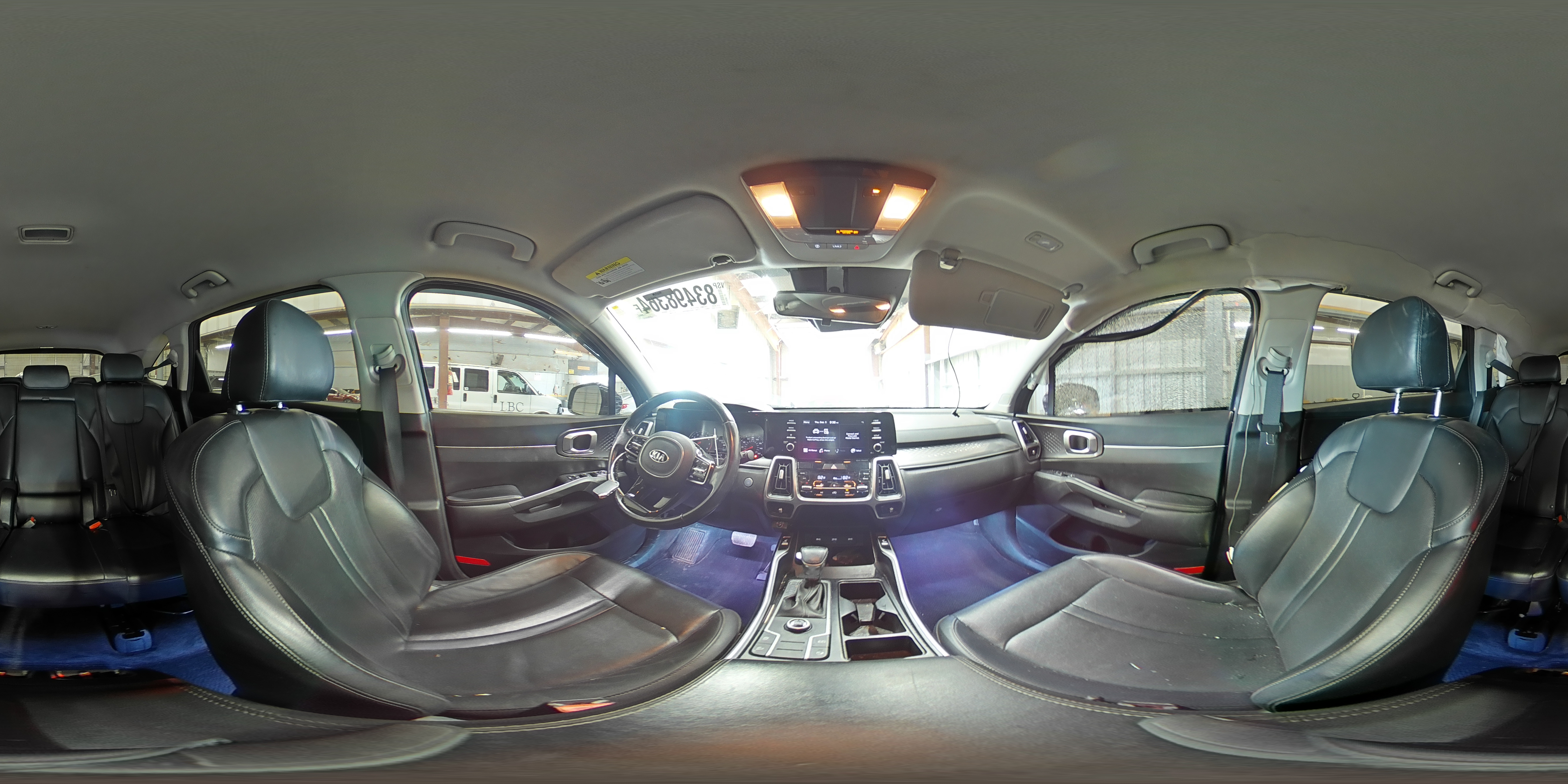 2021 Kia Sorento - Image 13