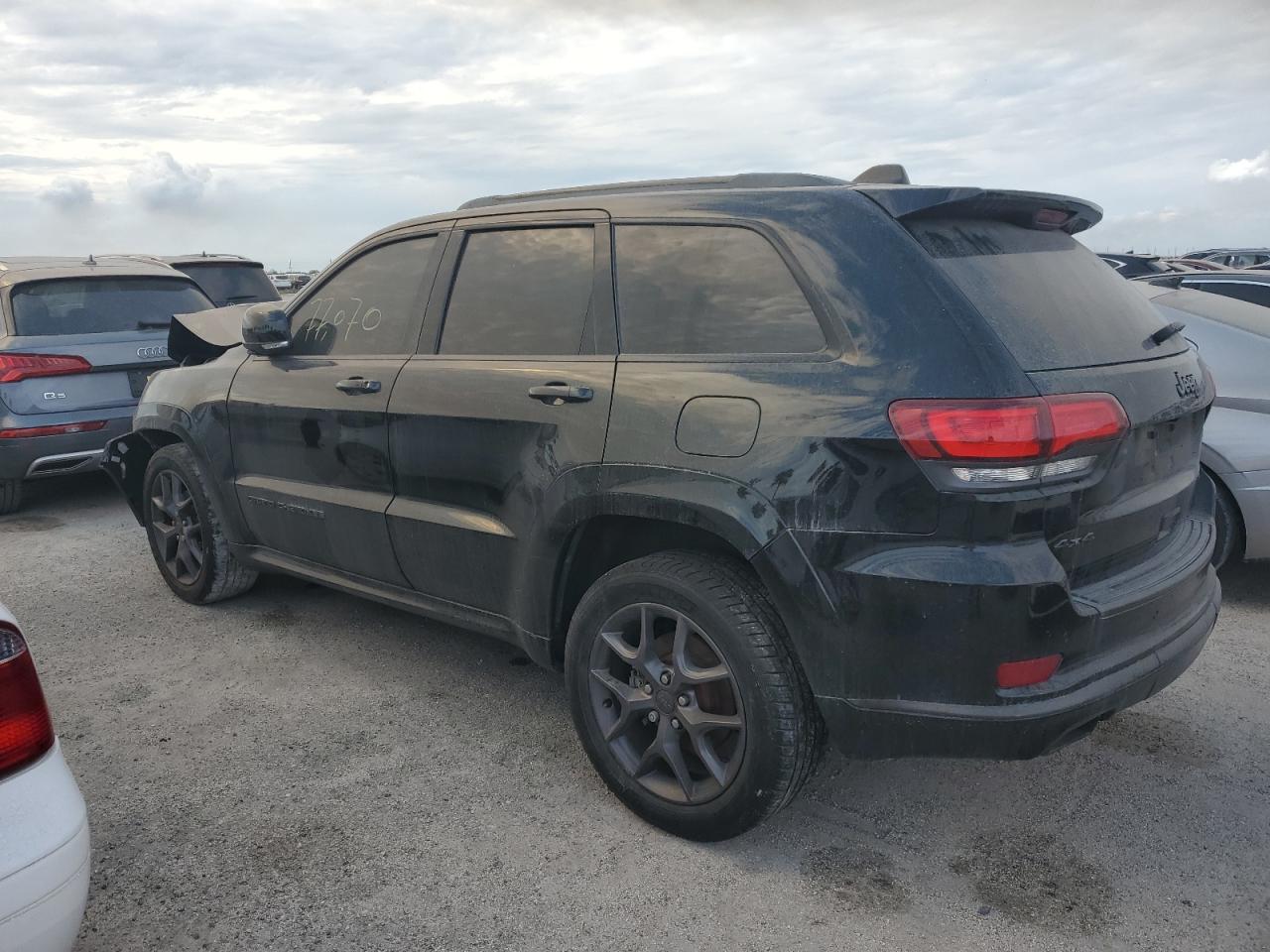 2020 Jeep Grand Cherokee - Image 2