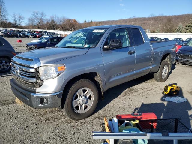  TOYOTA TUNDRA 2017 Сріблястий