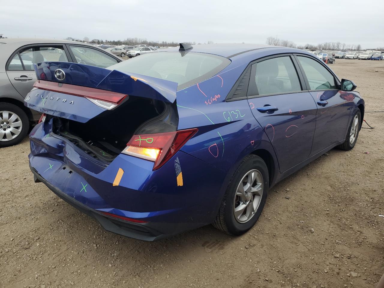2021 Hyundai Elantra - Image 3