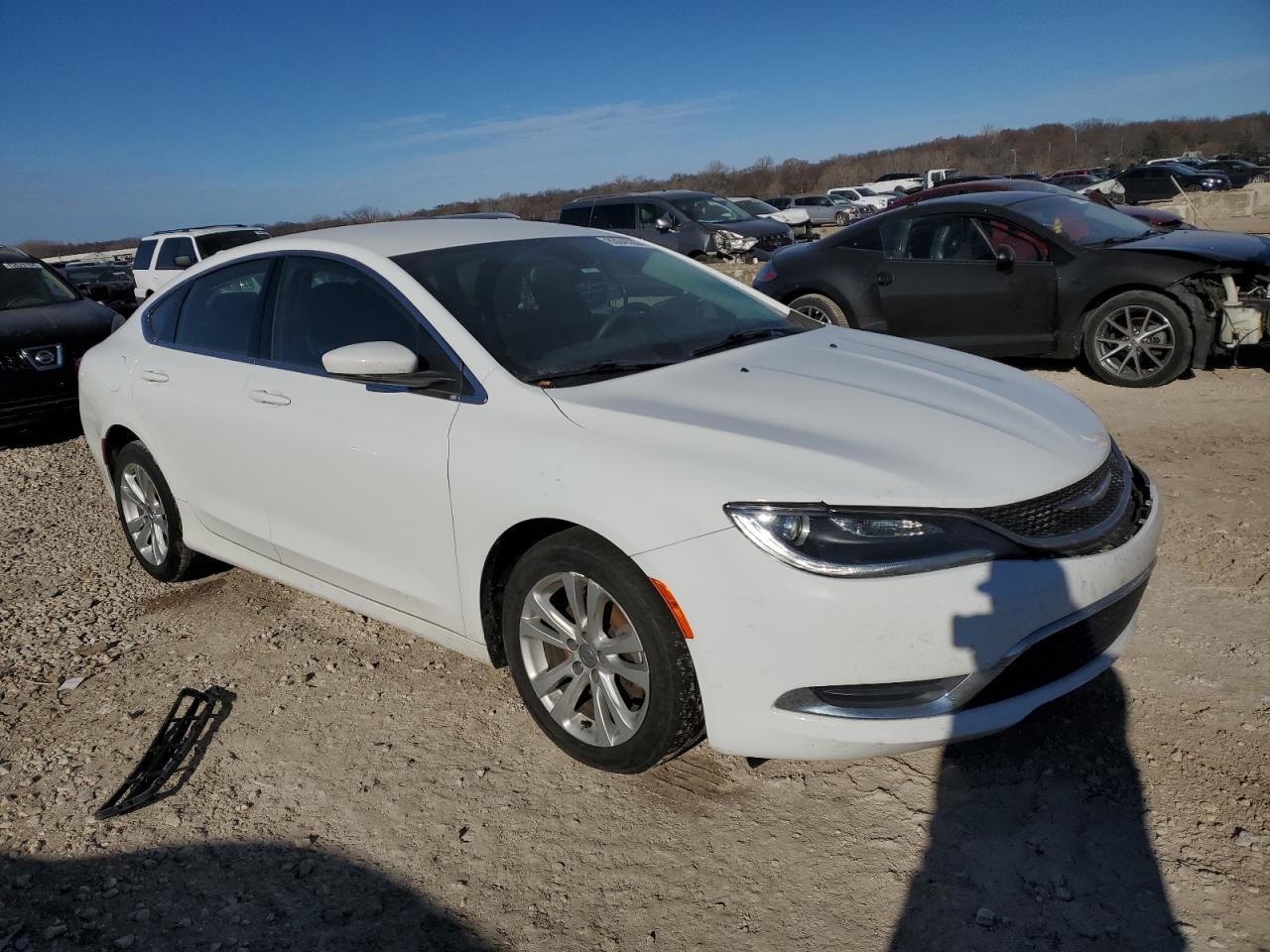 2016 Chrysler 200 - Image 4