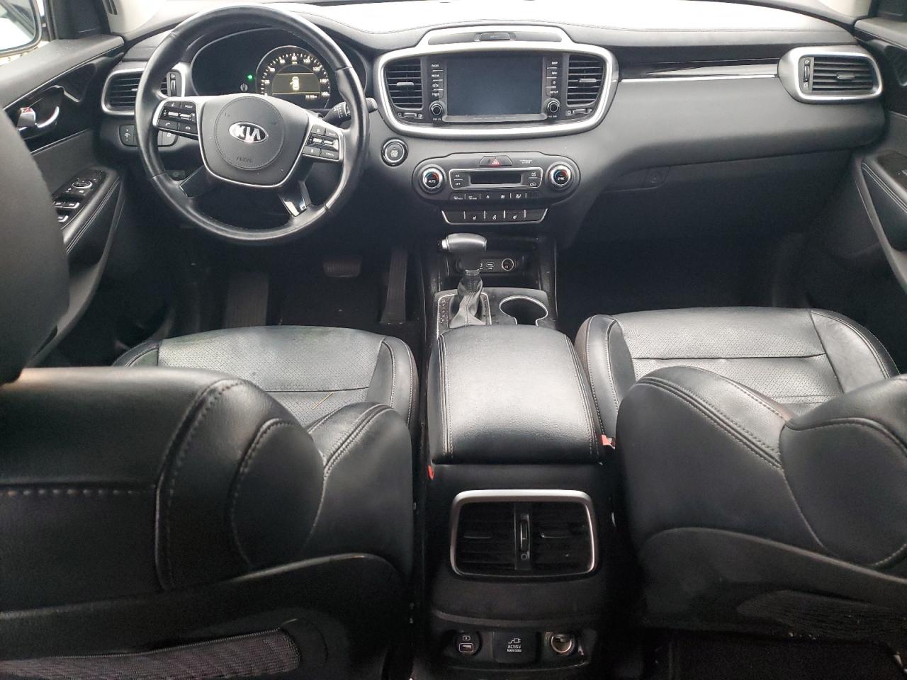 2019 Kia Sorento - Image 8