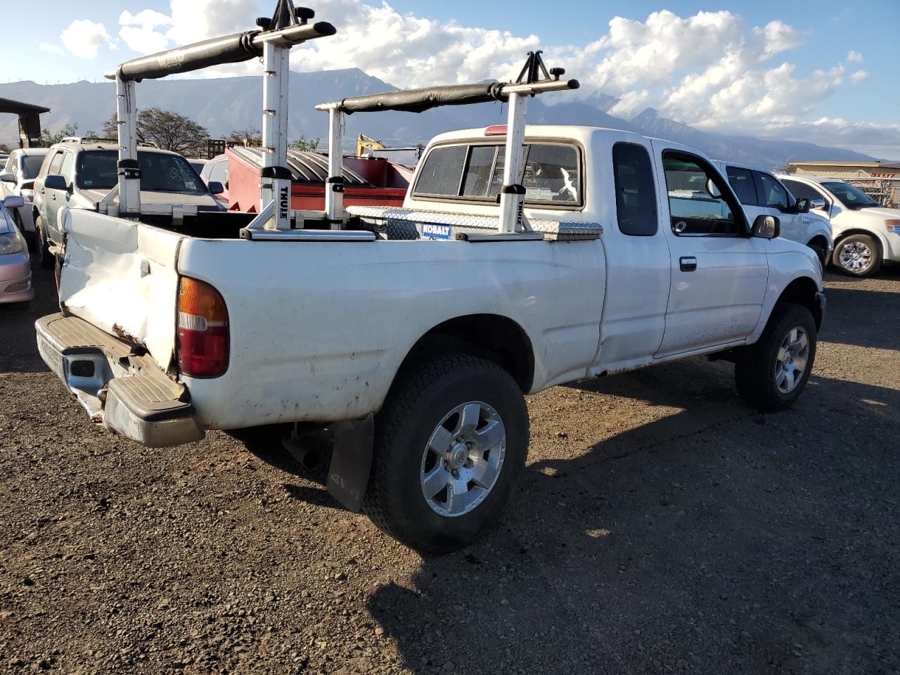 2000 Toyota Tacoma - Image 3