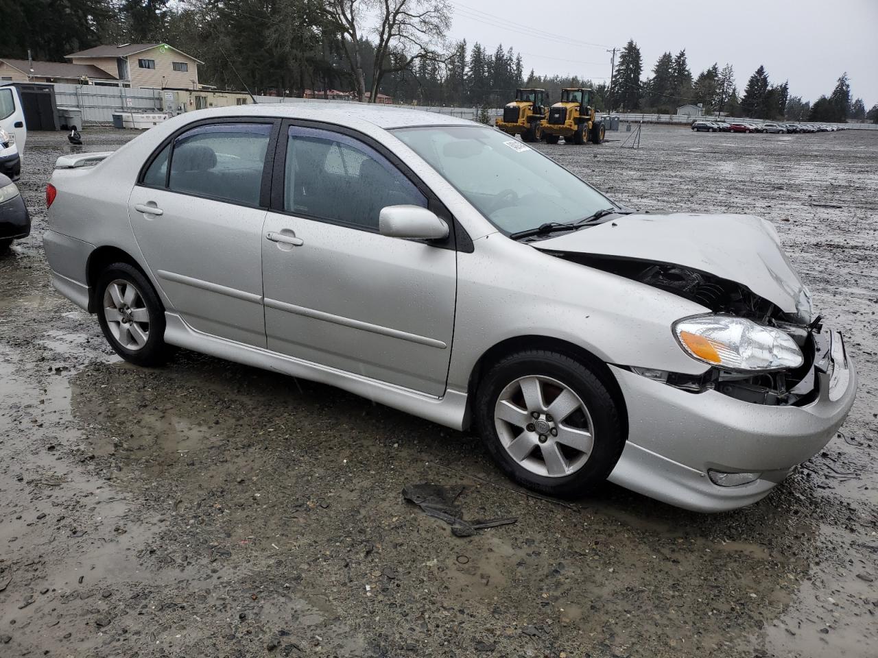 2004 Toyota Corolla - Image 4