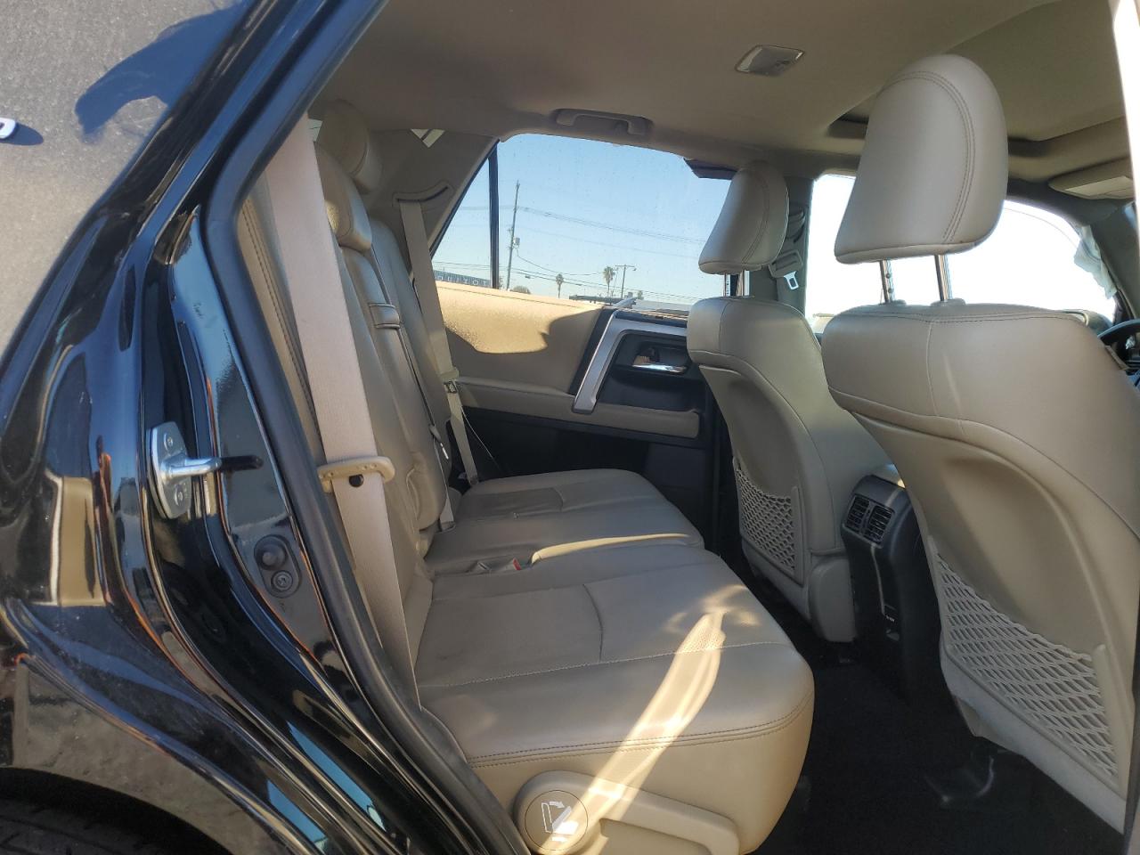 2014 Toyota 4Runner - Image 11