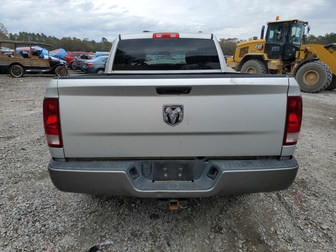 2010 Dodge RAM - Image 6