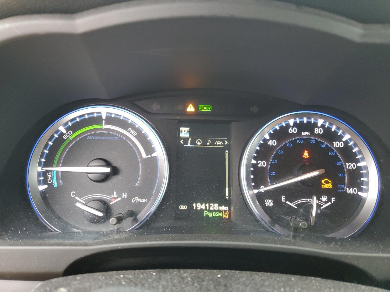 2017 Toyota Highlander Hybrid Limited VIN: 5TDDGRFH3HS025627 Lot: 82182654