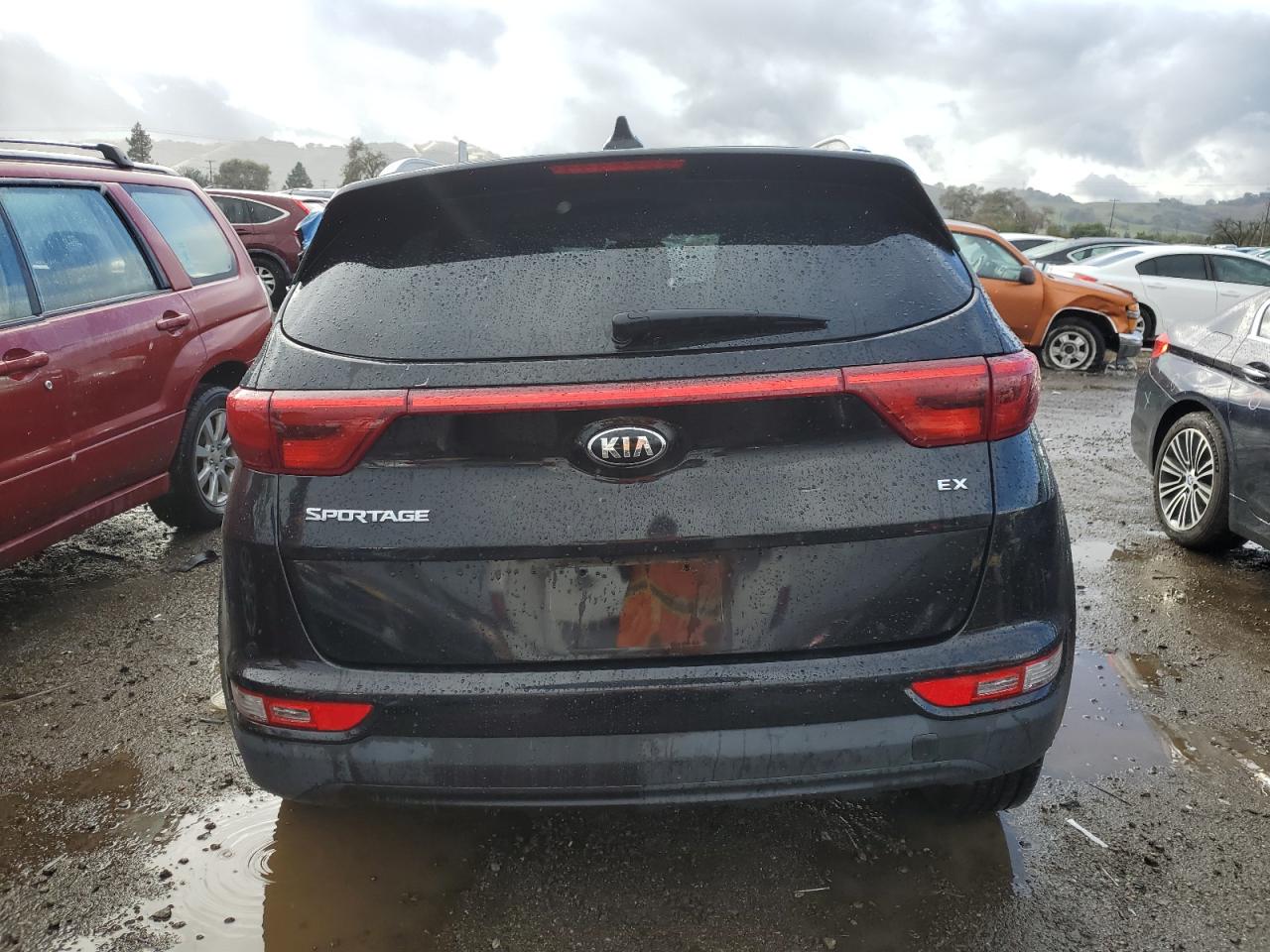 VIN KNDPNCACXH7078623 2017 KIA SPORTAGE no.6